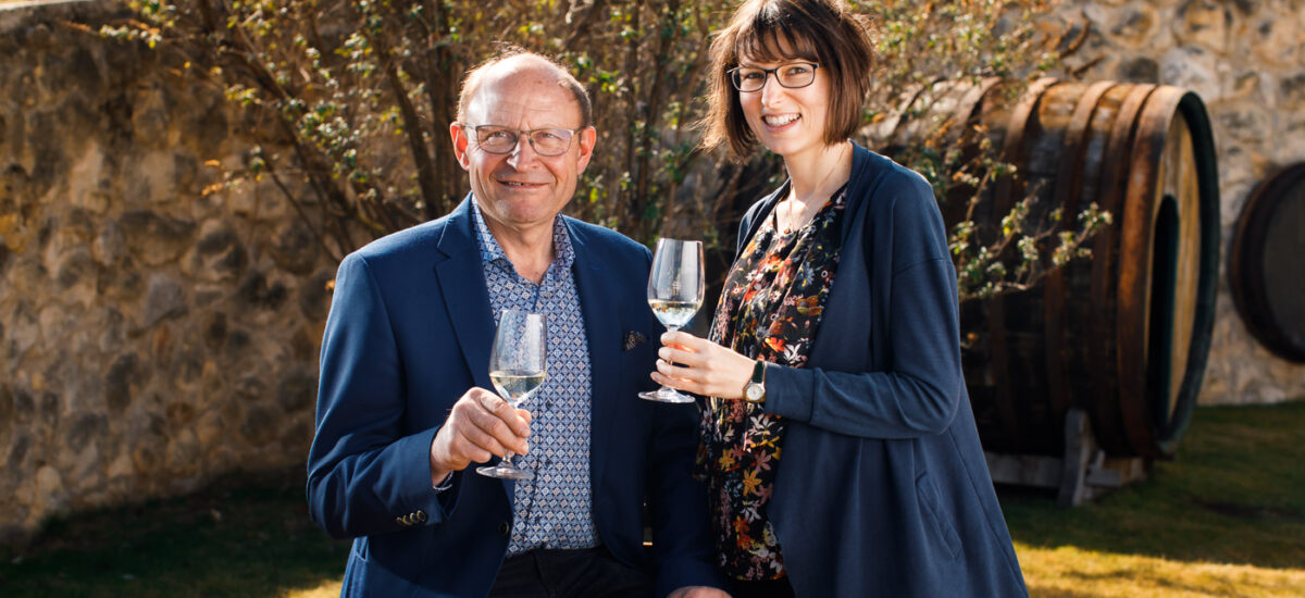 HOFÜBERGABE IM WEIN.GUT NEUSTIFTER